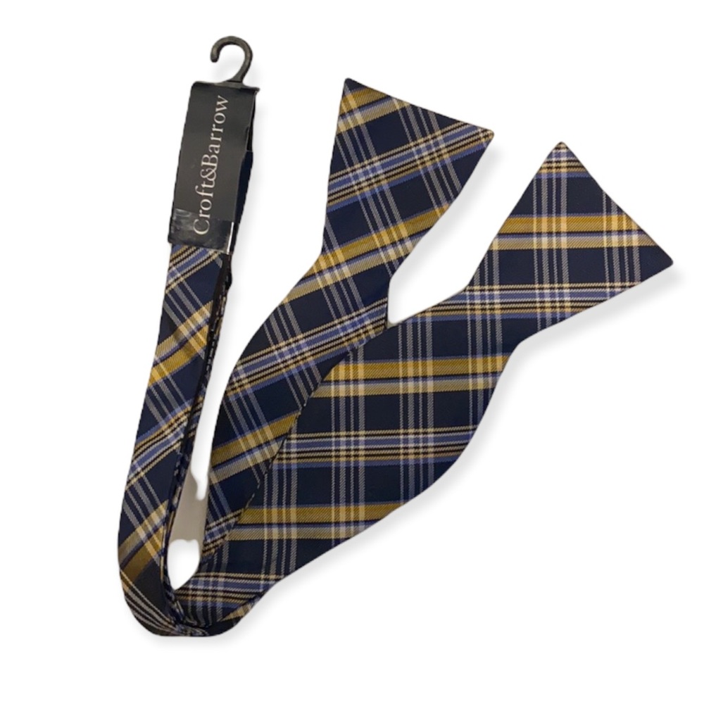 Croft & Barrow Sawyer Plaid Bow Tie